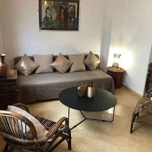 Pueblo Hidden Gem, 2 Bed Apartment